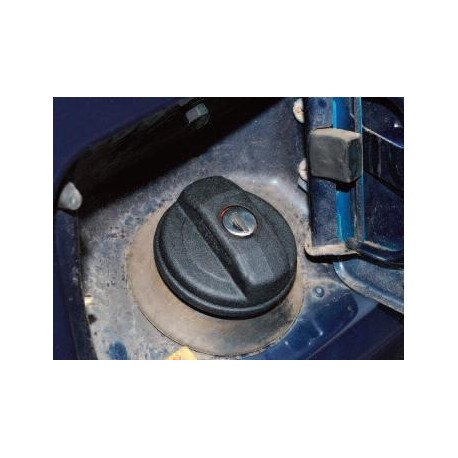 DISCOVERY 2 LOCKING FUEL CAP Britpart - 1