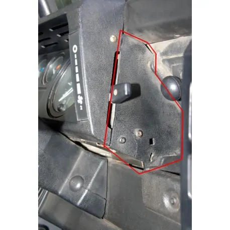 Cowl instrument pack defender TD5 with air cond