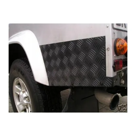 Black rear wing protector Def 110