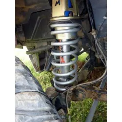 Chapelles d'amortisseur avant renforcées Skeleton pour DISCOVERY 2 Terrafirma4x4 - 3