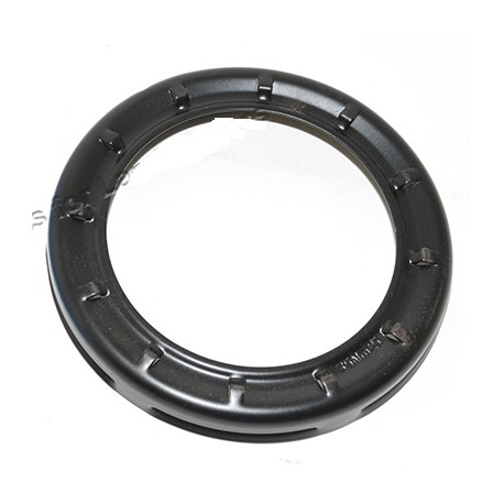 Fuel pump locking ring