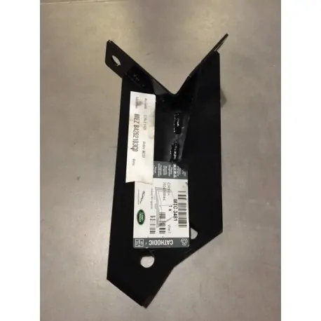 DEFENDER 110 HICAP front RH bracket mounting rear body