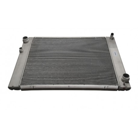 RANGE ROVER L322 3.0 TD6 radiator - GENUINE