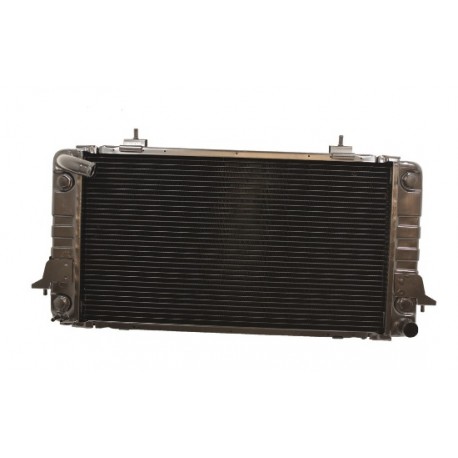 RANGE ROVER V8 3.9L radiator