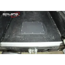 Diesel pump examination hatch