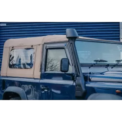 Bache "Stayfast" Haute qualité Sable avec vitres latérales pour Defender 90