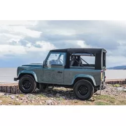 Bache "Stayfast" Haute qualité Noire avec vitres latérales pour Defender 90