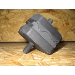 Series Gearbox mounting or Series diesel engine mounting -LR GENUINE