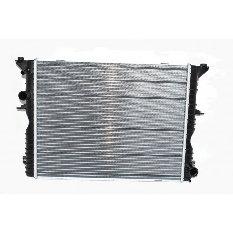 DEFENDER 90/110/130 TD5 radiator (up to 2002) - oem