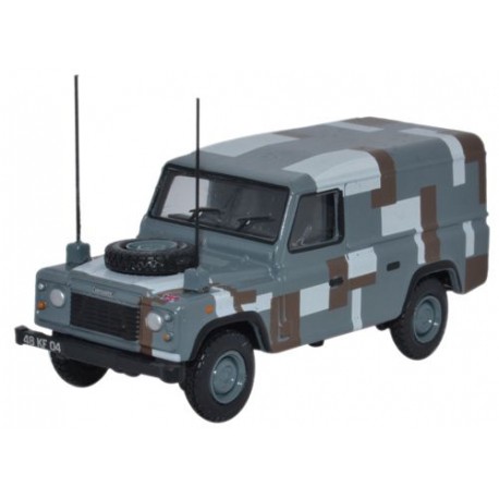 Miniature DEFENDER 110 militaire Berlin - 1/76e