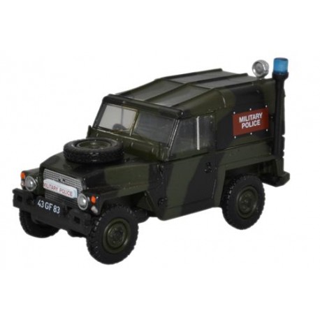 Land Rover 1/2 Ton L / weight Military Police