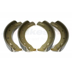 Brake shoes front for LR109