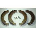 Brake shoes front for LR88 serie up to June 1980