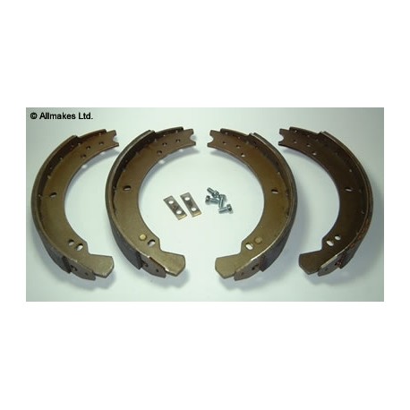 Brake shoes front for LR88 serie up to June 1980 -TRW