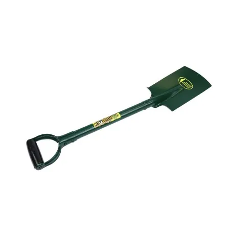 Spade/Shovel with Axe Edge