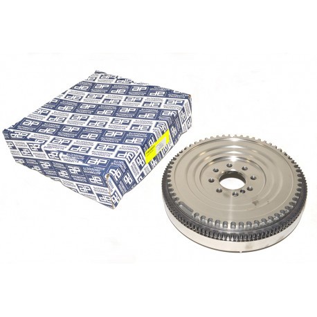 DEFENDER 2,4L TD4 PUMA flywheel assy - LR Genuine