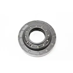 freelander 2 rear diff inside pinion gear seal