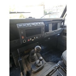 Defender 110 Td5 3-doors White